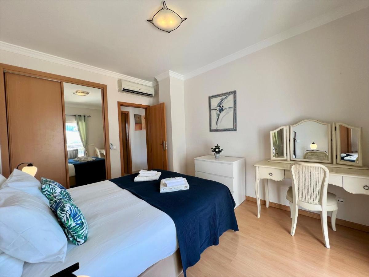 Ferienwohnung Albufeira Terrace With Pool By Homing Exterior foto