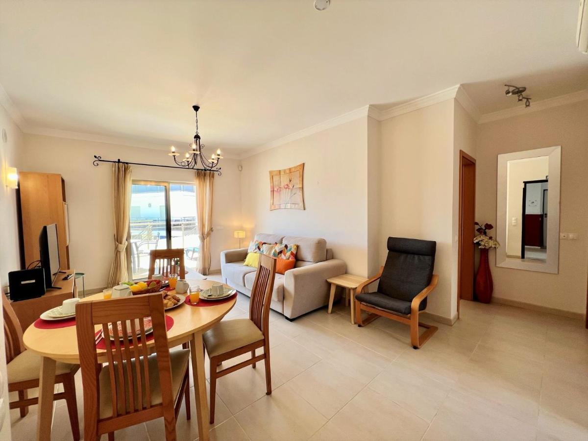 Ferienwohnung Albufeira Terrace With Pool By Homing Exterior foto
